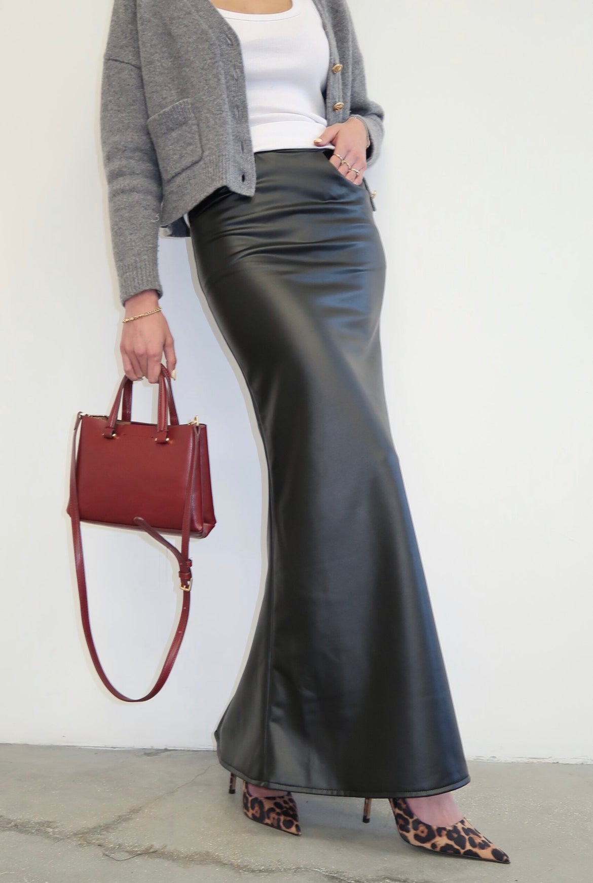 Liv skirt black