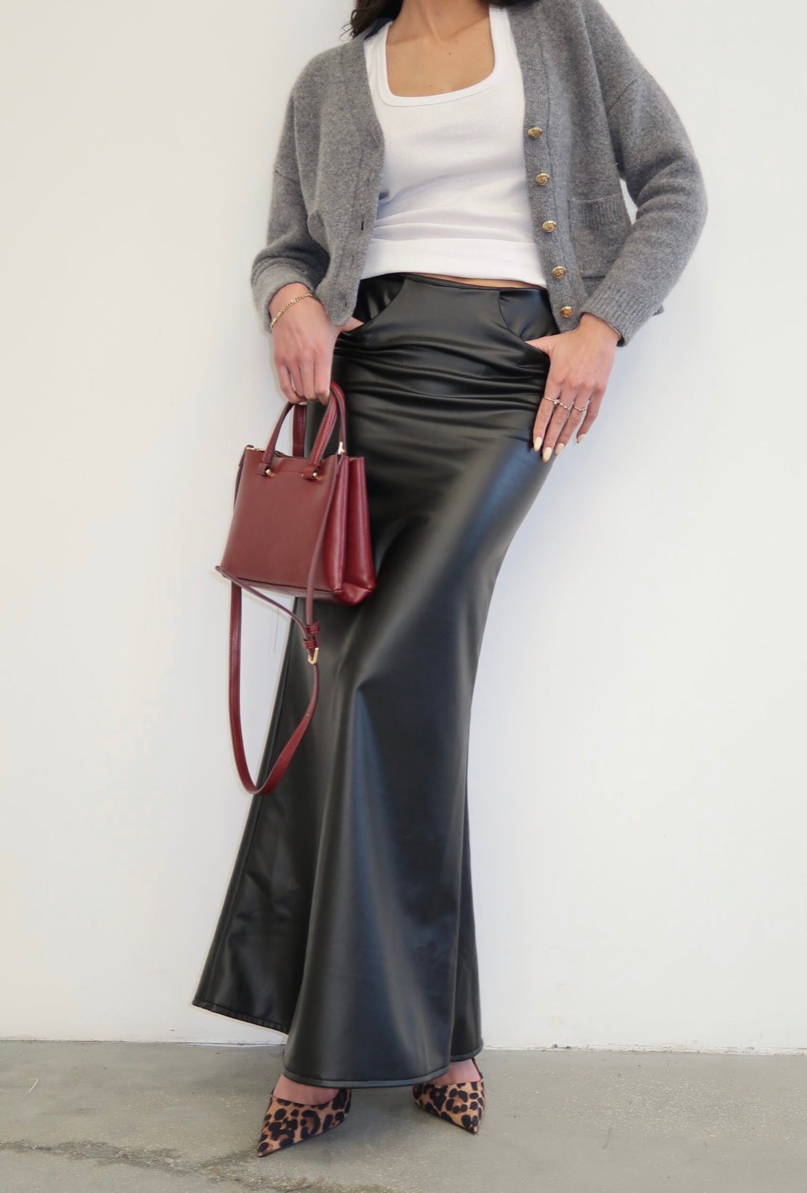 Liv skirt black