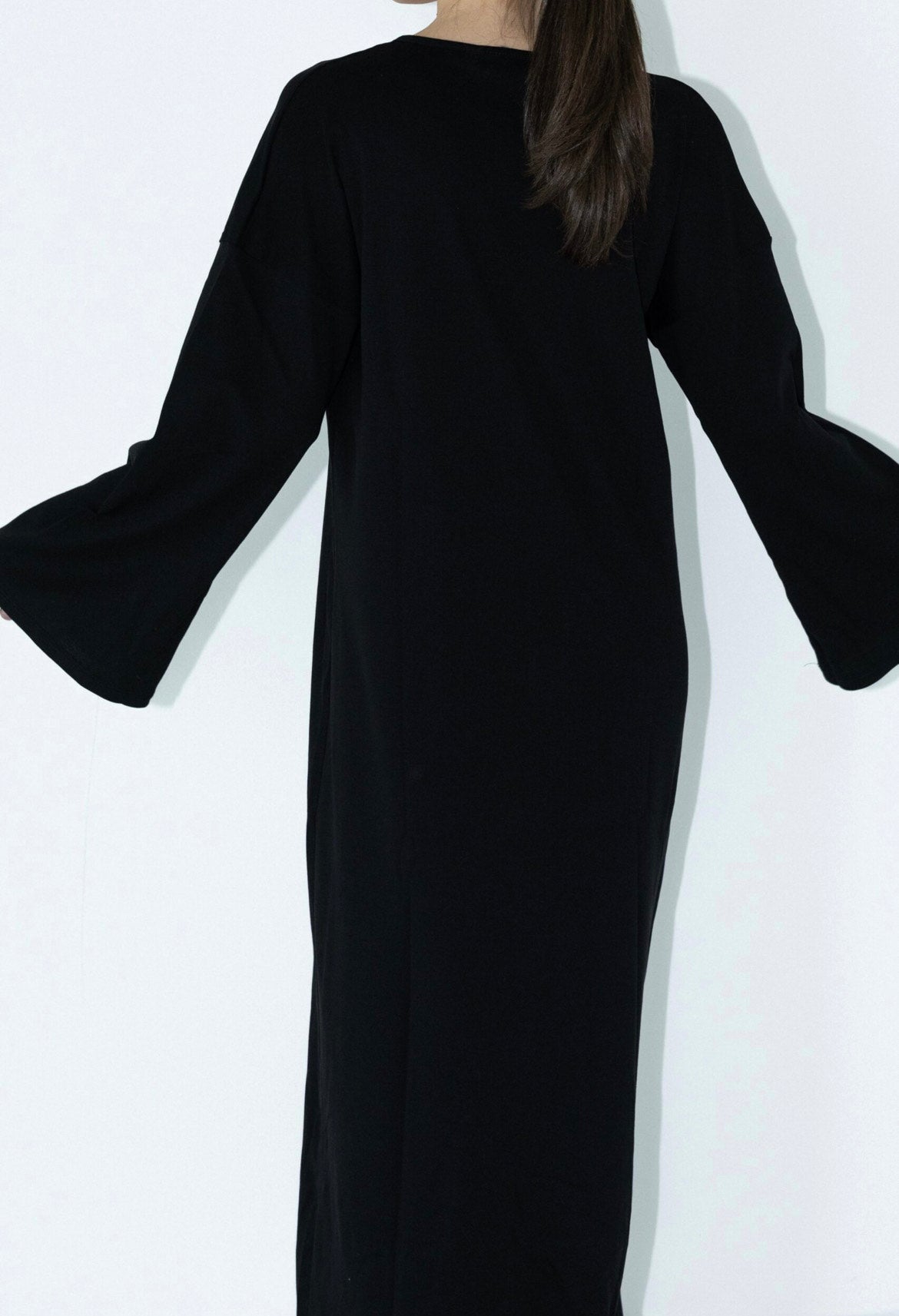 She dress black